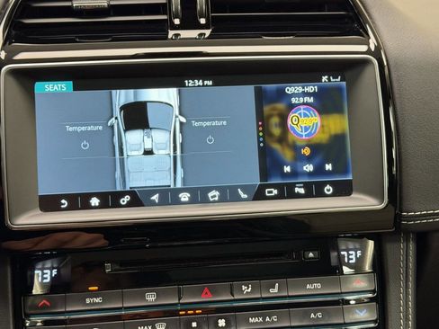 Used 2017 Jaguar F-PACE R-Sport image 79