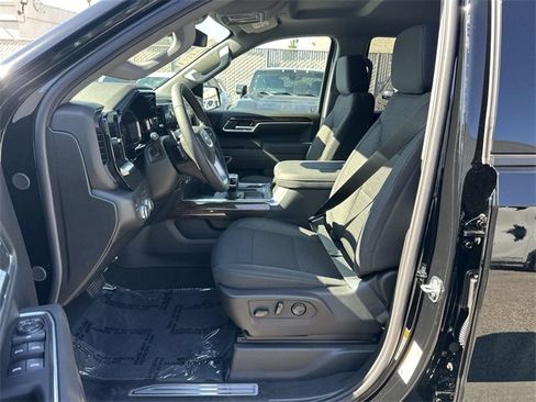 New 2026 GMC Sierra 1500 Elevation w/ LPO, Elevation Black Package image 21