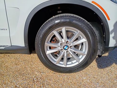 Used 2015 BMW X5 xDrive35i image 18