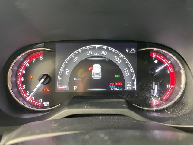 Used 2019 Toyota RAV4 Limited w/ Advanced Technology Package FWD image 5