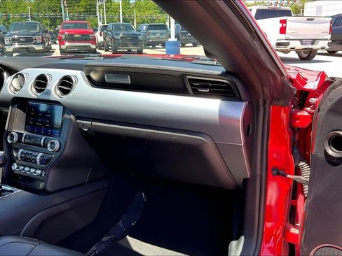 Used 2019 Ford Mustang GT Premium RWD image 16