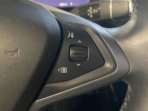 Used 2018 Tesla Model X 75D image 18