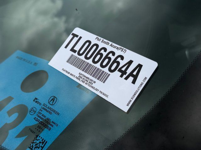 Certified 2024 Acura MDX w/ Technology Package FWD image 14