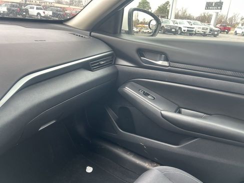 Used 2022 Nissan Altima 2.5 S image 14