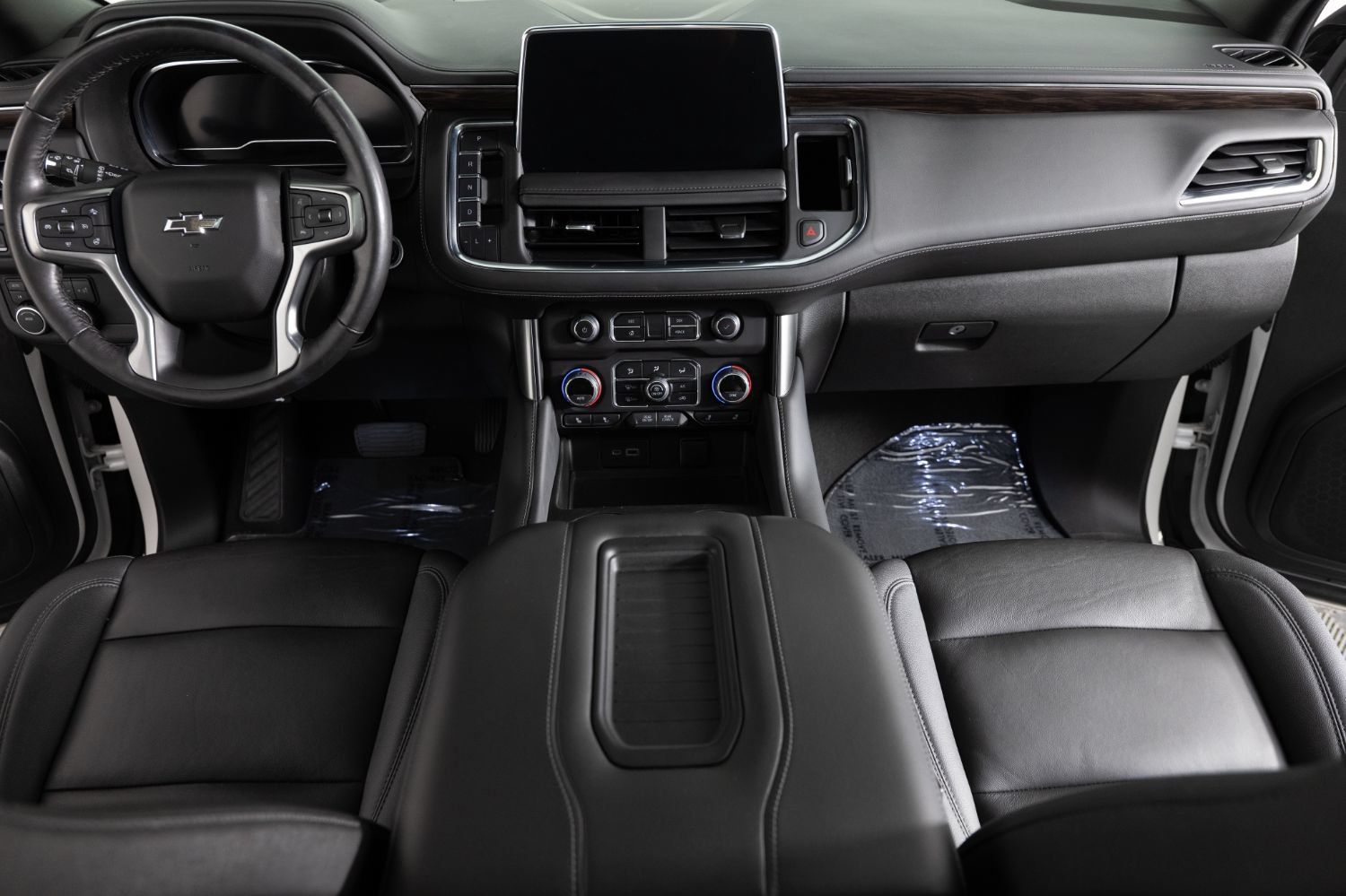 Used 2023 Chevrolet Tahoe Z71 w/ Luxury Package AWD/4WD image 43