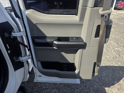 Used 2018 Ford F150 XL w/ Equipment Group 101A Mid image 12