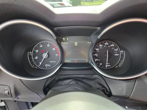 Used 2023 Alfa Romeo Stelvio Sprint AWD/4WD image 32
