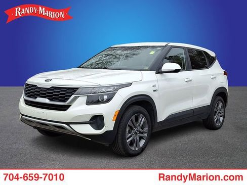 Used 2021 Kia Seltos LX image 1