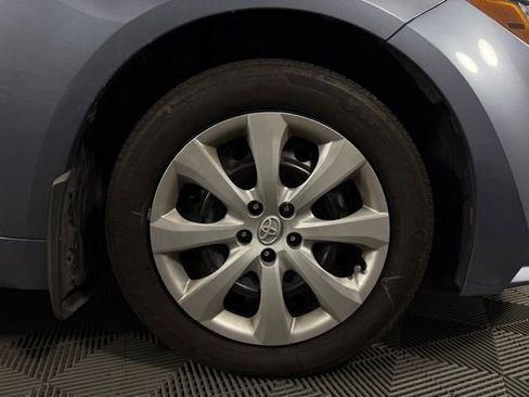 Used 2025 Toyota Corolla LE image 10