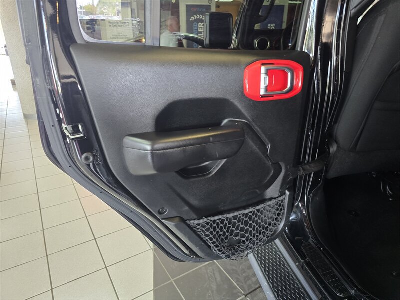 Used 2020 Jeep Gladiator Sport w/ Quick Order Package 24S AWD/4WD image 10