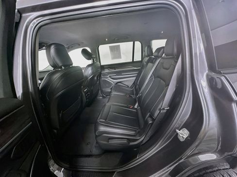 Used 2022 Jeep Grand Cherokee L Limited AWD/4WD image 26