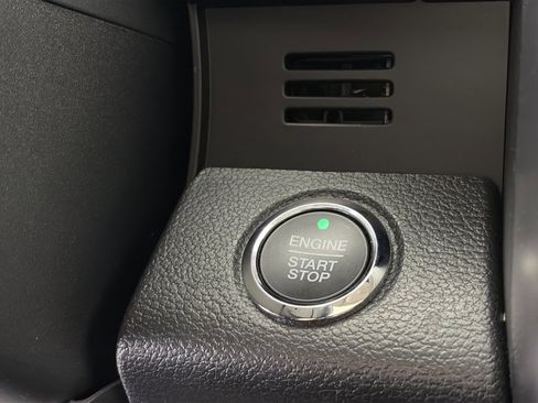 Certified 2021 Ford Expedition Platinum image 24