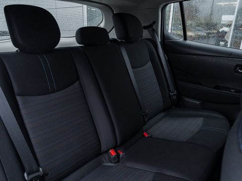 Used 2022 Nissan Leaf SV Plus image 22