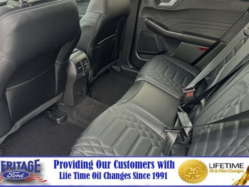 New 2024 Ford Escape SE w/ PHEV Premium Package FWD image 9