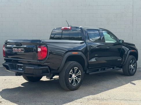 Used 2024 GMC Canyon AT4 w/ Canyon Safety Plus Package AWD/4WD image 11