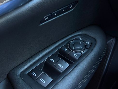 Used 2020 Cadillac XT6 Premium Luxury image 11