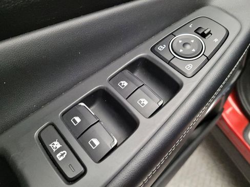 Used 2019 Hyundai Santa Fe Limited image 27