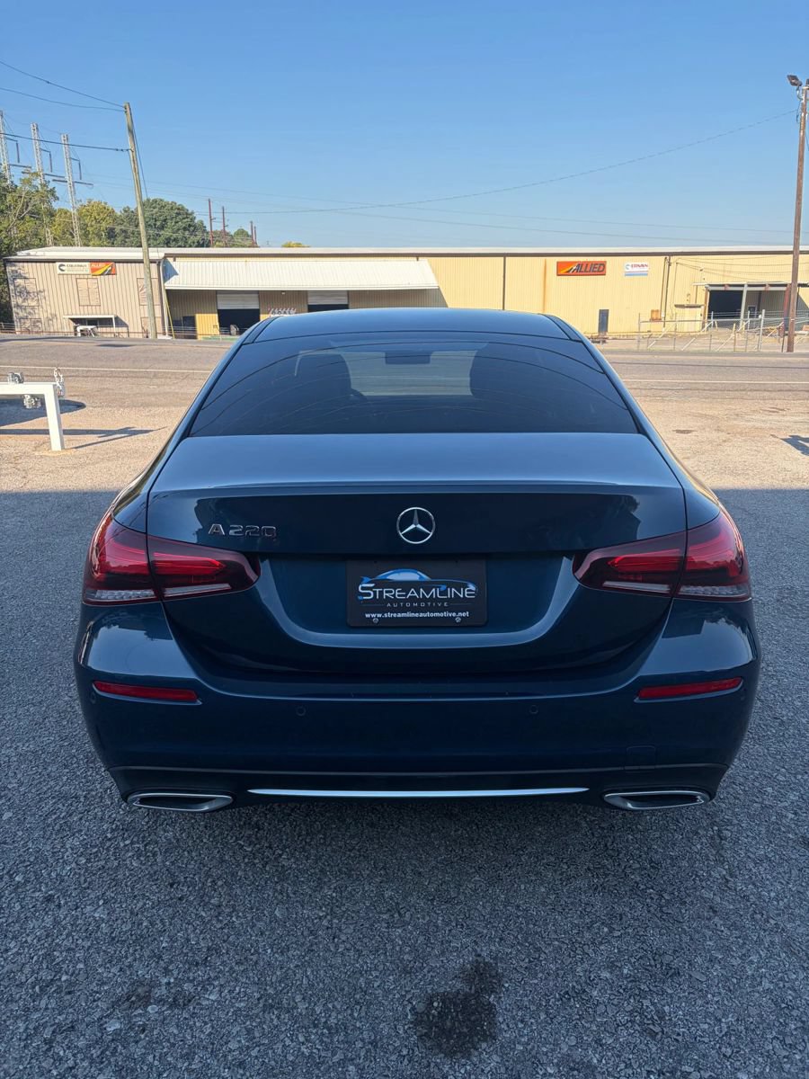 Used 2021 Mercedes-Benz A 220 image 6