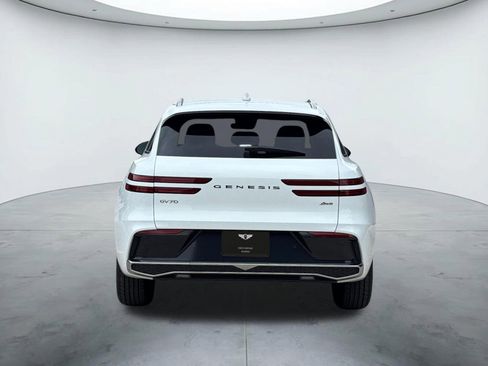 New 2026 Genesis GV70 2.5T AWD/4WD image 4