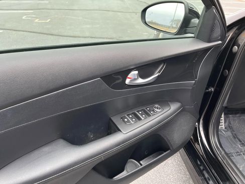 Used 2024 Kia Forte GT-Line image 18