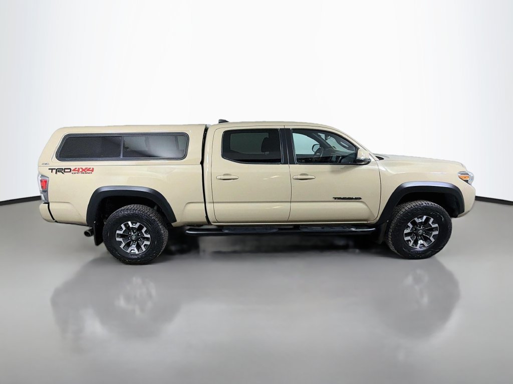 Used 2020 Toyota Tacoma TRD Off-Road w/ Technology Package AWD/4WD image 5