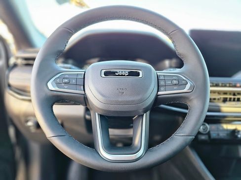 New 2026 Jeep Compass Limited image 21