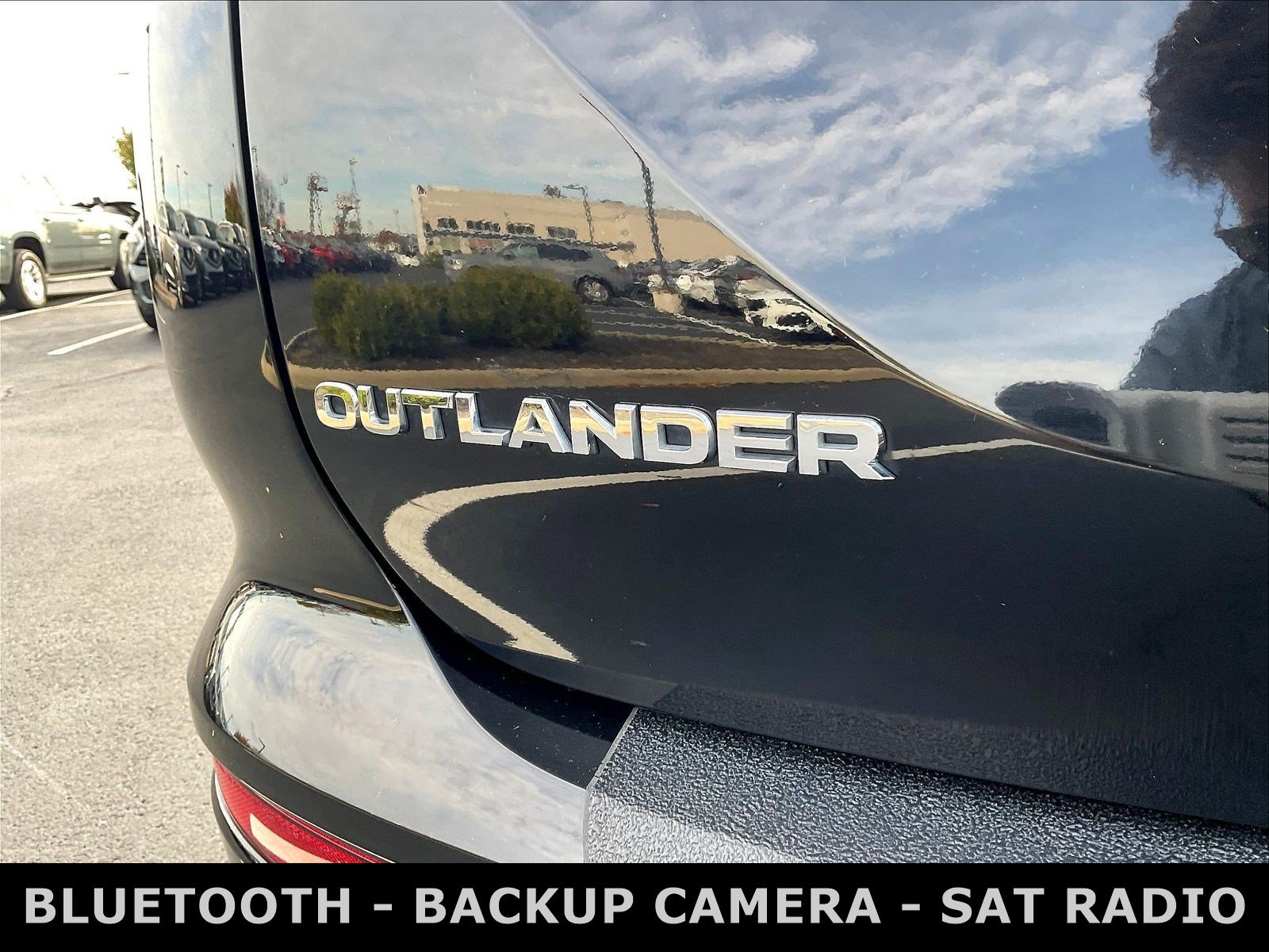 Used 2023 Mitsubishi Outlander ES AWD/4WD image 24