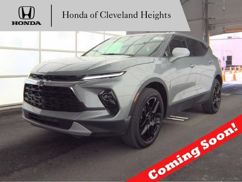 Used 2024 Chevrolet Blazer LT w/ Convenience Package FWD image 1