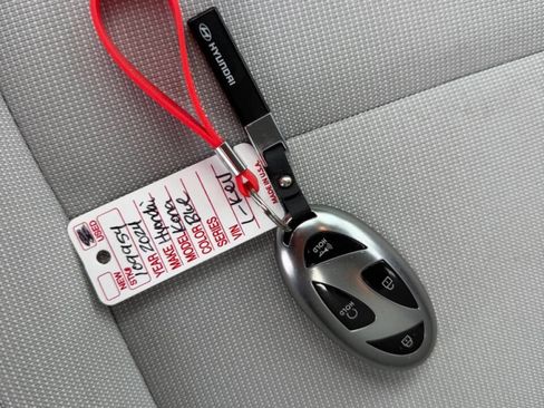 Used 2024 Hyundai Kona SE image 55