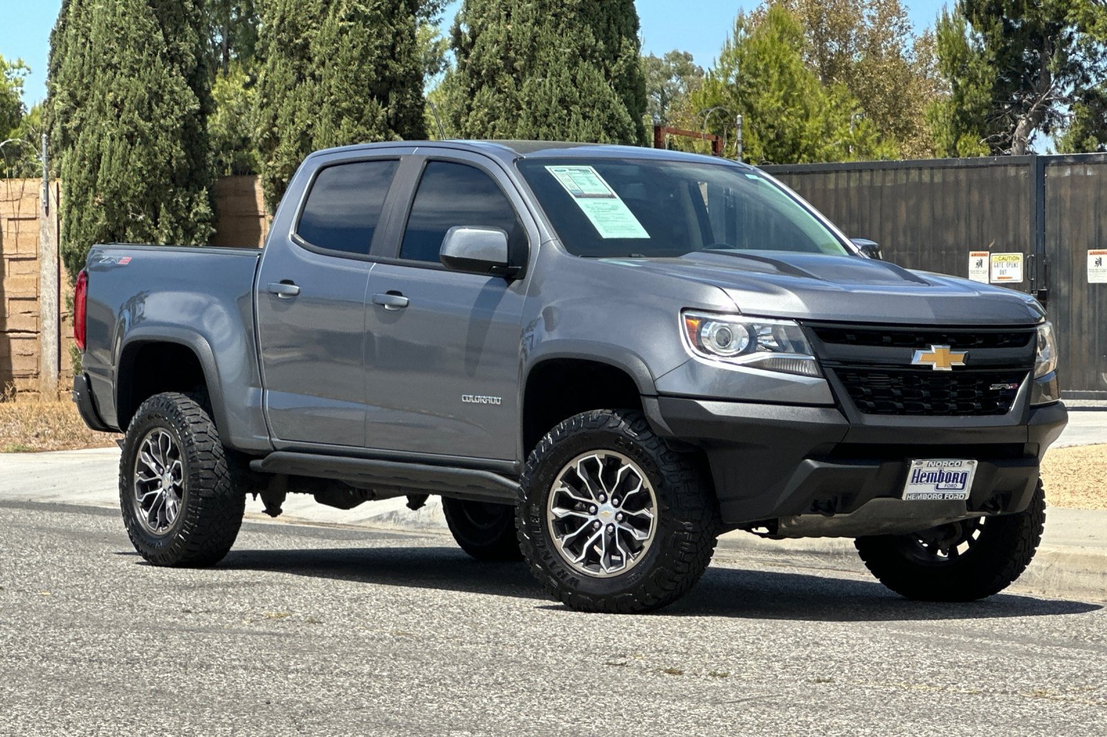 Used 2018 Chevrolet Colorado ZR2 AWD/4WD image 2