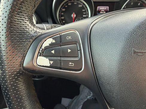 Used 2019 Mercedes-Benz GLA 250 4MATIC image 26