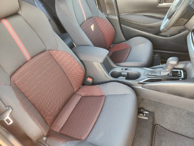 New 2027 Toyota Corolla SE FWD image 10