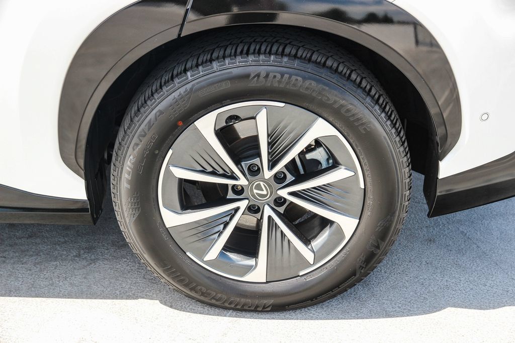 Certified 2023 Lexus RZ 450e Premium w/ Technology Package AWD/4WD image 12