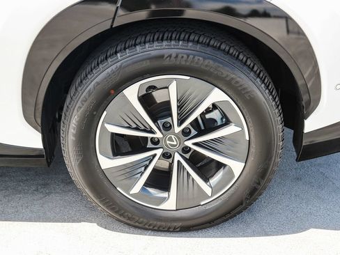 Certified 2023 Lexus RZ 450e Premium w/ Technology Package AWD/4WD image 12