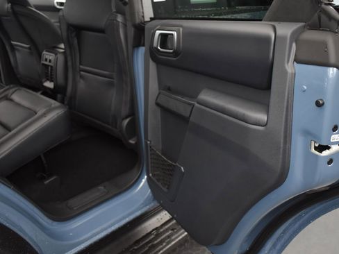 New 2025 Ford Bronco Outer Banks w/ Sasquatch Package AWD/4WD image 15