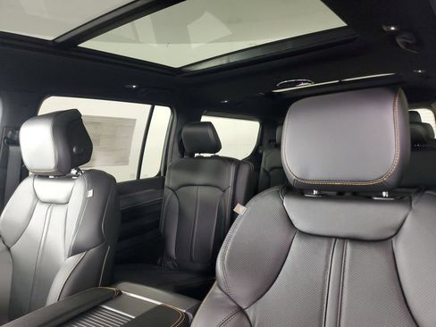 New 2026 Jeep Grand Wagoneer 4WD image 15