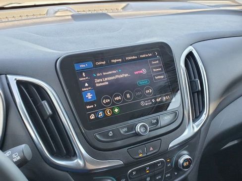 Certified 2024 Chevrolet Equinox LT FWD image 29