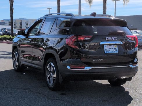 Used 2019 GMC Terrain SLT w/ Preferred Package image 8