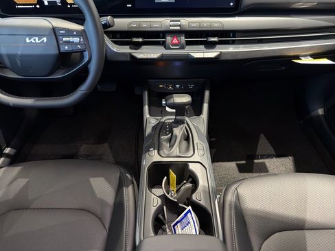 New 2026 Kia K4 EX image 18