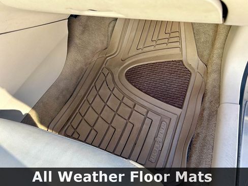 Used 2005 Buick LaCrosse CXL w/ Gold Convenience Package image 17