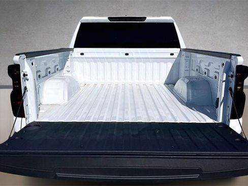 Used 2026 Chevrolet Silverado 1500 LT image 29