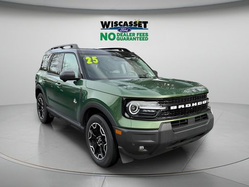 Certified 2025 Ford Bronco Sport Outer Banks w/ Outer Banks Tech Package+ AWD/4WD image 1