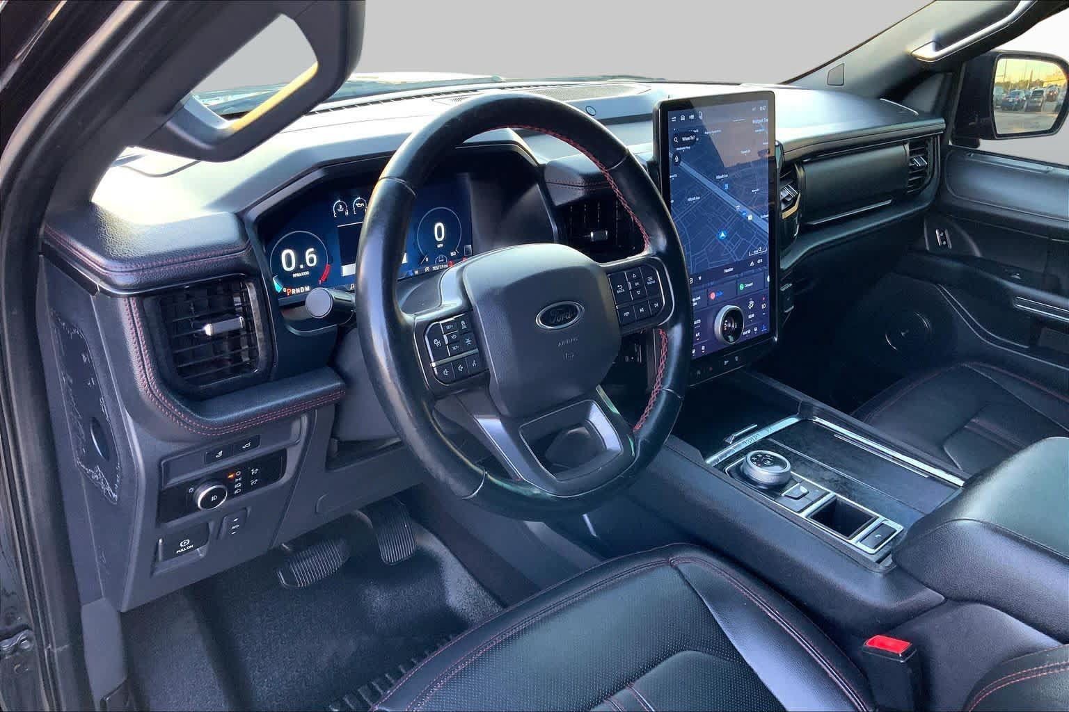 Used 2023 Ford Expedition Limited RWD image 17