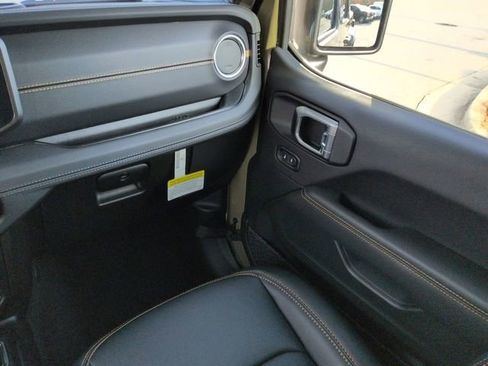 New 2026 Jeep Gladiator Sport image 16