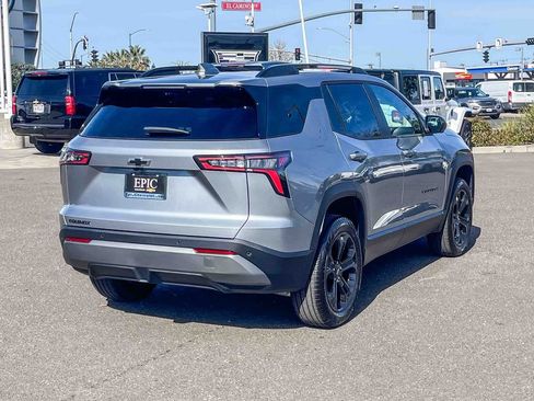 New 2026 Chevrolet Equinox LT w/ Midnight Edition image 4