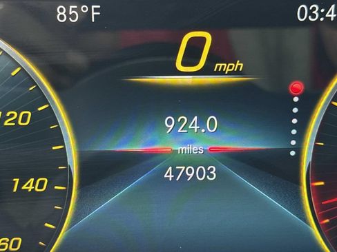 Used 2022 Mercedes-Benz GLE 350 4MATIC image 39