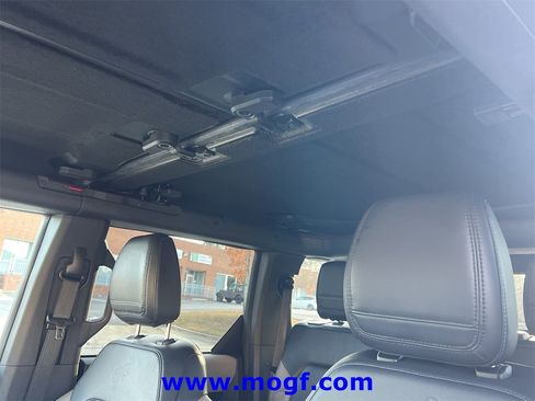 Used 2021 Ford Bronco Wildtrak image 21