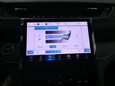 New 2025 Jeep Grand Cherokee L Limited w/ Black Appearance Package image 32