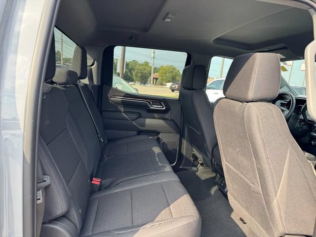 Used 2024 Chevrolet Silverado 1500 LT AWD/4WD image 12