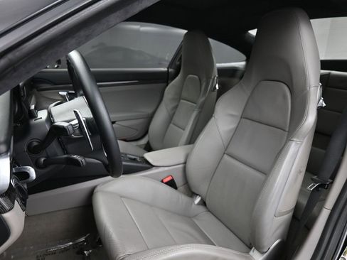 Used 2014 Porsche 911 Turbo S image 5